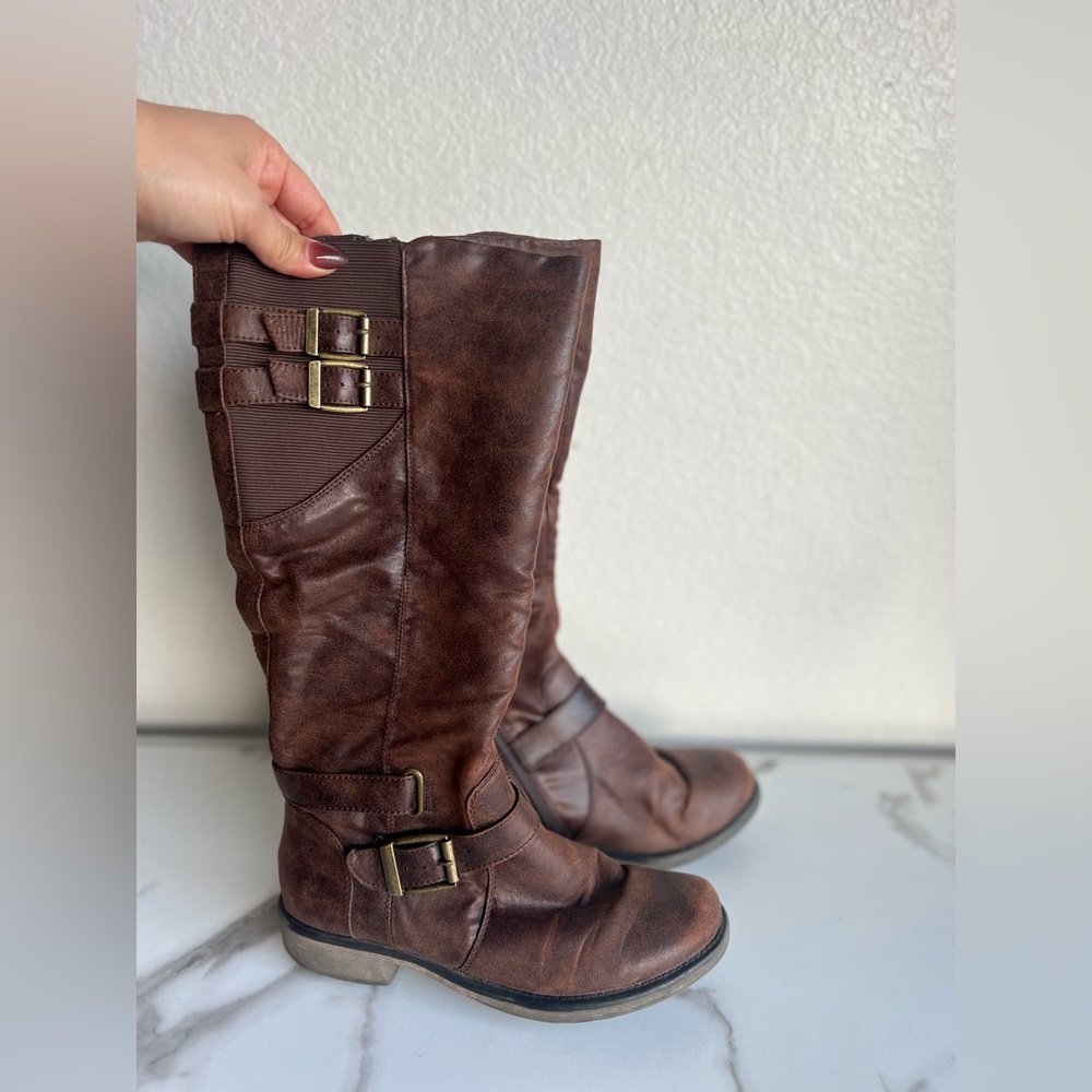 Women’s BareTraps Brown Riding Buckle Boots faux leather stretch calf western